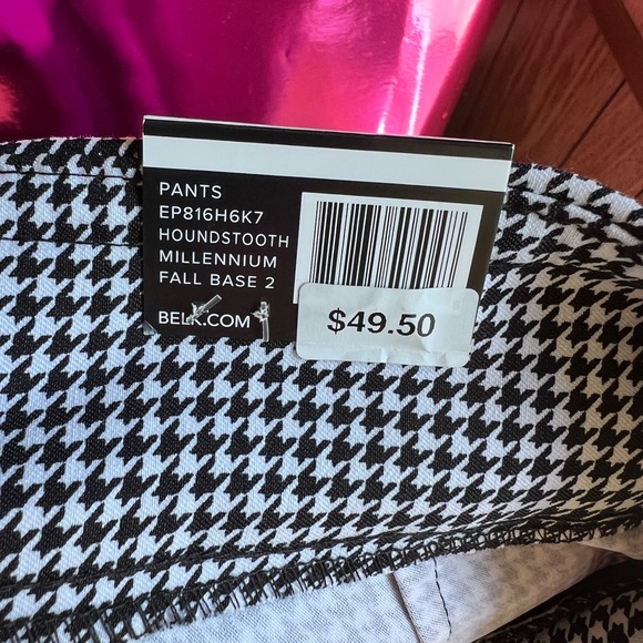 NWT Kim Rogers pull on straight pants with tummy control size 16 short. - Picture 3 of 16